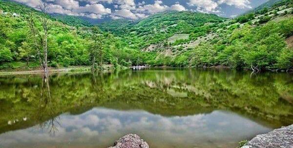 عکس نیسان آبی لاتی
