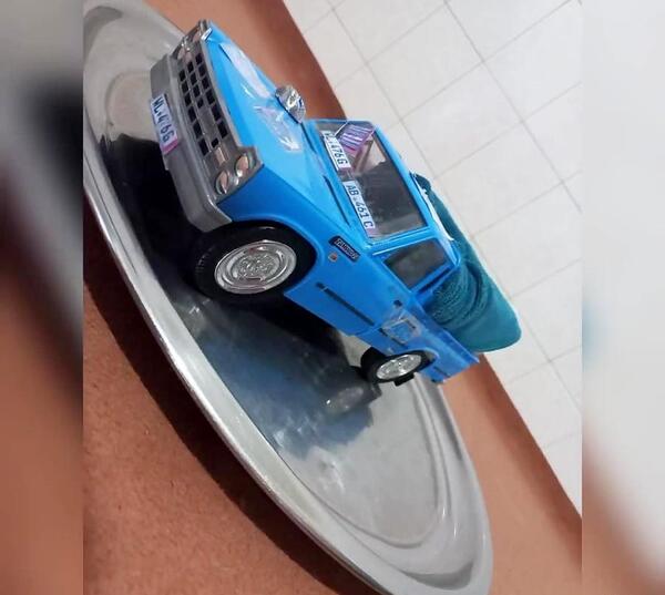 عکس نیسان اسپرت ماکت