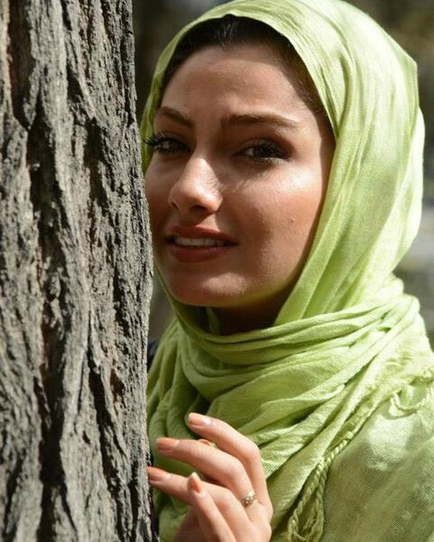 عکس هایی از محیا دهقانی