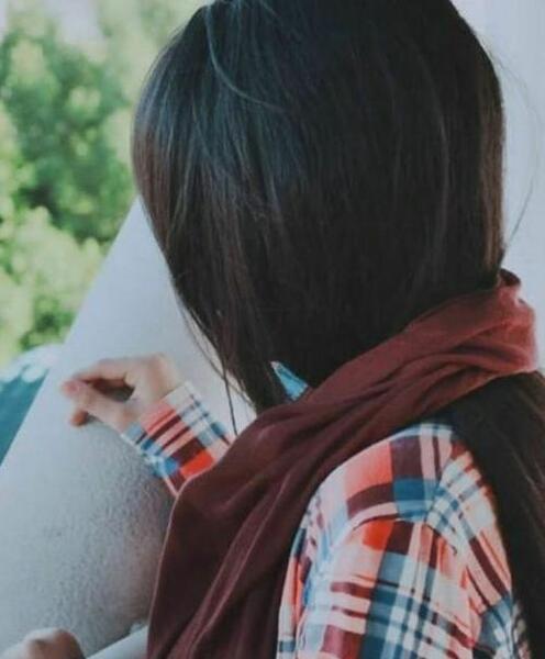 عکس فیک دخترونه برای پروفایل شاد