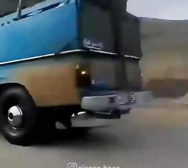 نیسان آبی عکس نیسان اسپرت شمالی