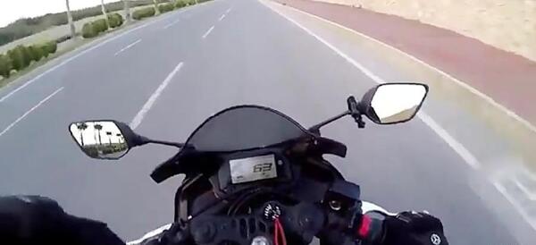 عکس موتور یاماها r25