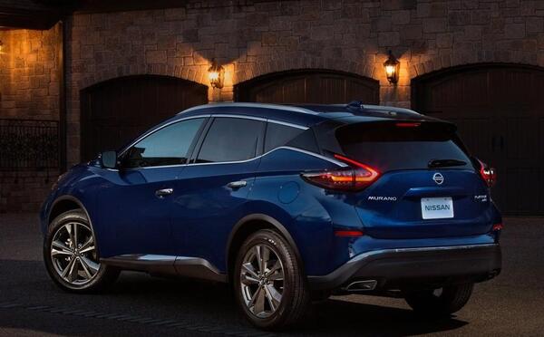 عکس نیسان مورانو اسپرت