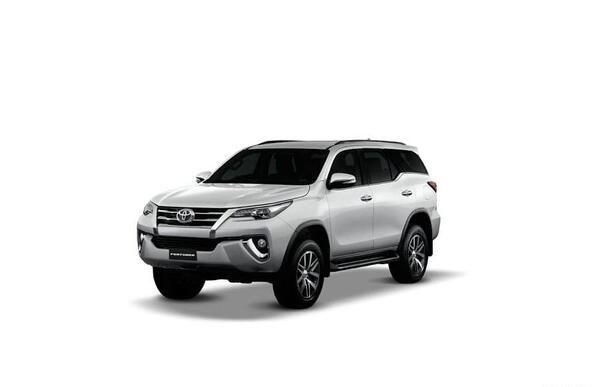 عکس تویوتا فورچونر