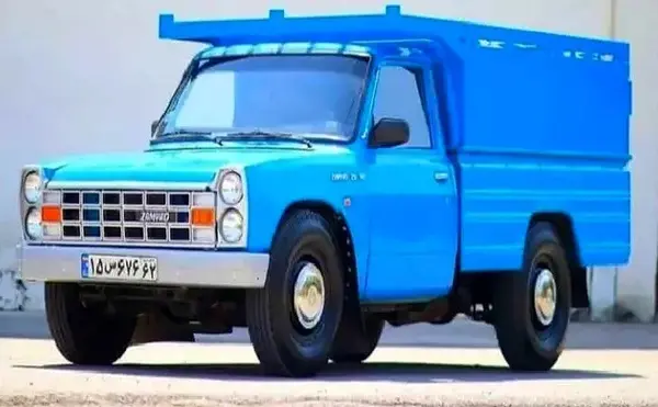 عکس نیسان آبی ماشین عروس