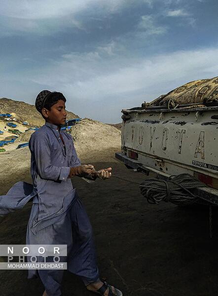 عکس نیسان گازوئیل کش