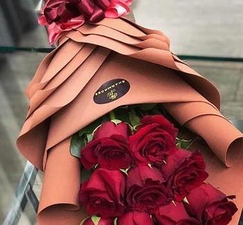 عکس گل سرخ پروفایل
