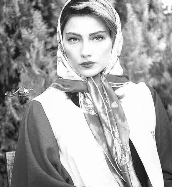 عکس های از محیا دهقانی