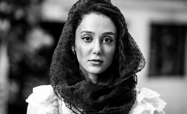 عکس های از محیا دهقانی