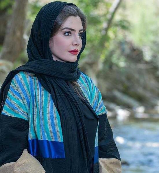 عکس های از محیا دهقانی