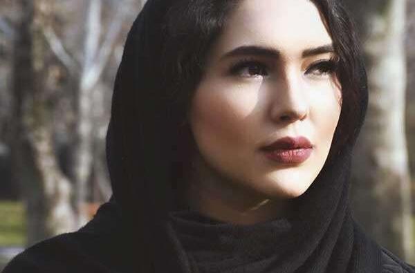 عکس کاملیا نیسان آبی