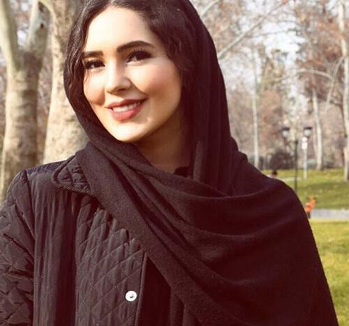 عکس کاملیا نیسان آبی