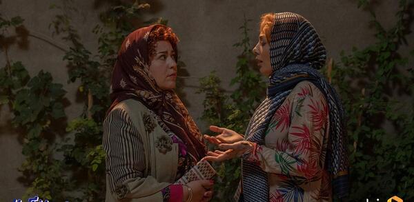 عکس فیلم نیسان آبی ۲