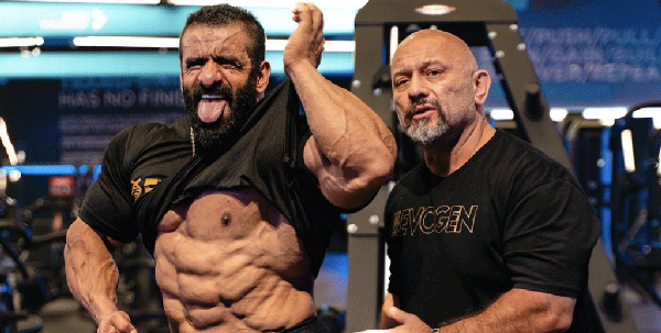 عکس هادی چوپان در جوانی