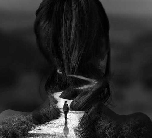غمگین عکس پروفایل دخترونه سیاه و سفید فانتزی