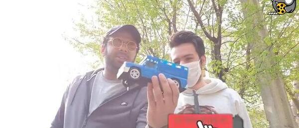 عکس نیسان آبی اسباب بازی اسپرت