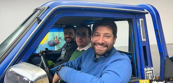 نیسان آبی عکس نیسان آبی
