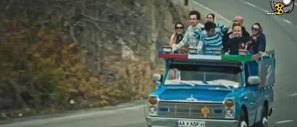 عکس نیسان آبی کارتونی