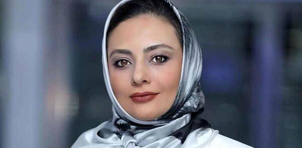 عکس حسین یاری در نیسان آبی