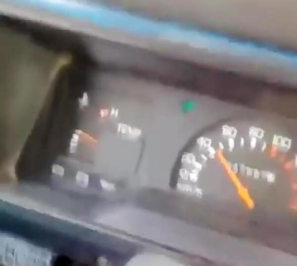 عکس نیسان آبی نقاشی