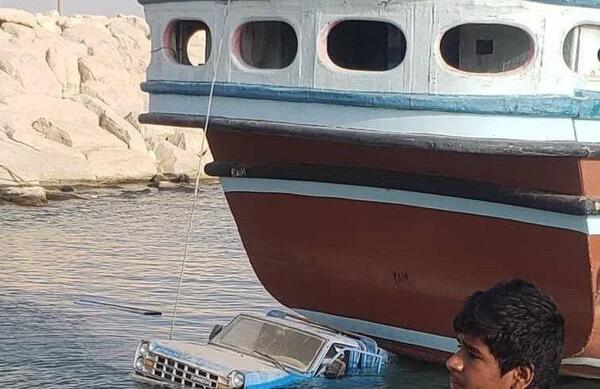 عکس نیسان آبی عکس نیسان آبی