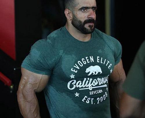 عکس هادی چوپان با لباس