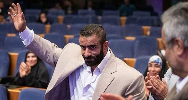 عکس هادی چوپان با لباس
