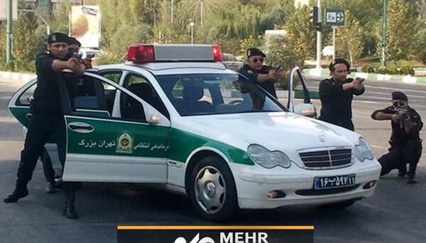 عکس ماشین پلیس واقعی