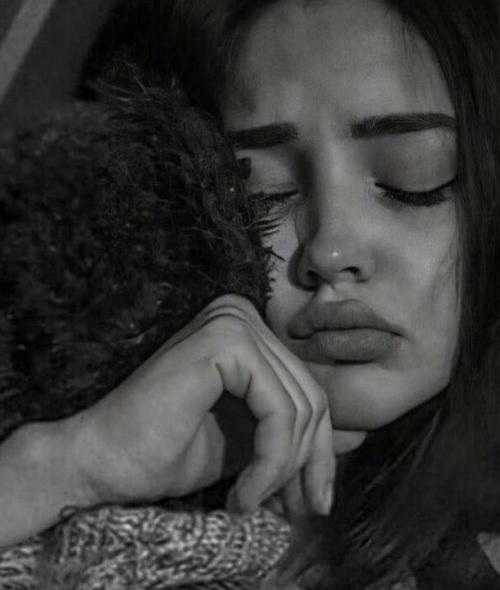 پروف شاخ عکس پروفایل دخترونه سیاه و سفید غمگین