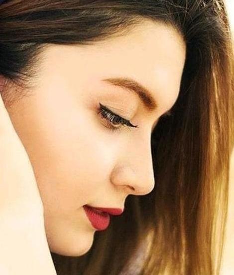 چشم پروفایل عکس نیم رخ دختر