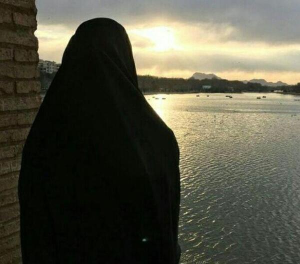 عکس پروفایل دخترونه باحجاب از پشت سر