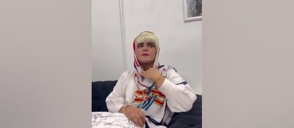 عکس پروفایل بچه پایین باخت نمیده