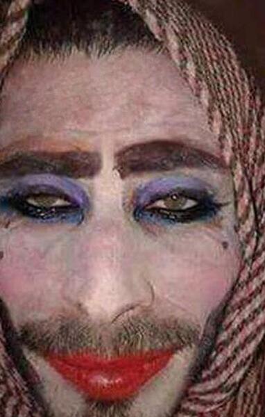 عکس دختر خنده دار برای پروفایل