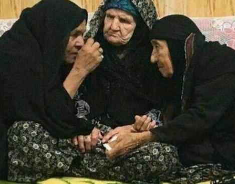 عکس پروفایل سه نفره خنده دار