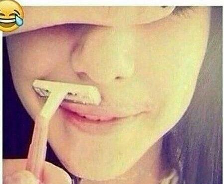 عکس پروفایل خنده دار برای گروه دوستانه
