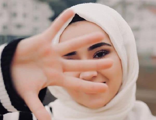 عکس پروفایل شاد با حجاب
