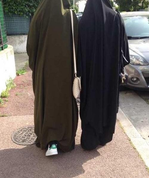 عکس پروفایل دوستانه صمیمی با حجاب