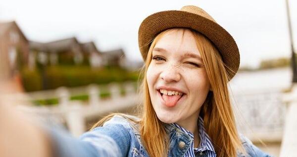 ایده برای ژست عکس سلفی