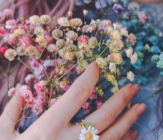 عکس پروفایل دست دخترانه شیک
