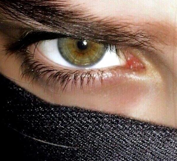 عکس پروفایل چشم مرد