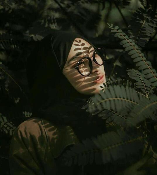 عکس پروفایل دخترونه لاکچری با حجاب