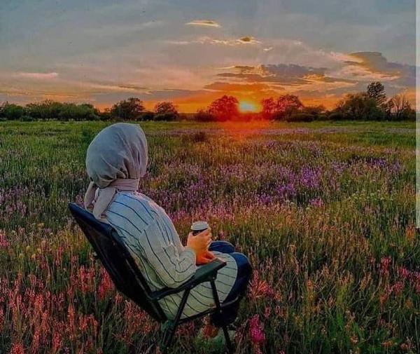 عکس پروفایل دختر کمر باریک