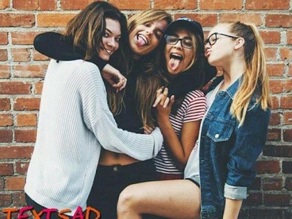 عکس پروفایل رفیقانه چهار نفره
