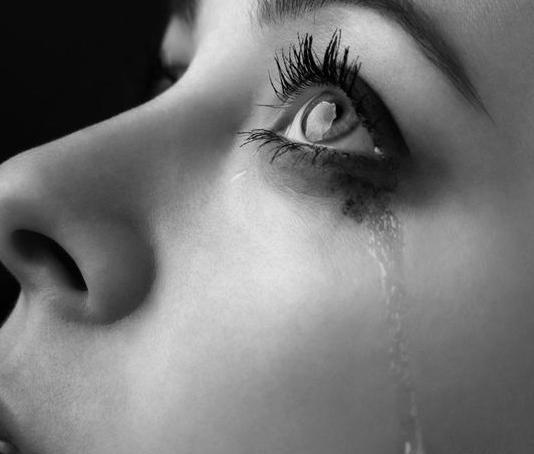 عکس پروفایل چشم و اشک