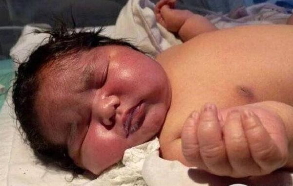 عکس پروفایل بچه تازه به دنیا اومده
