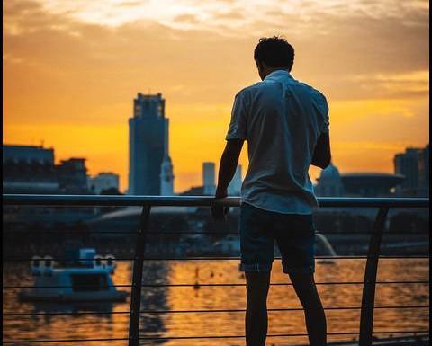 عکس پروفایل پسرانه خفن تنها