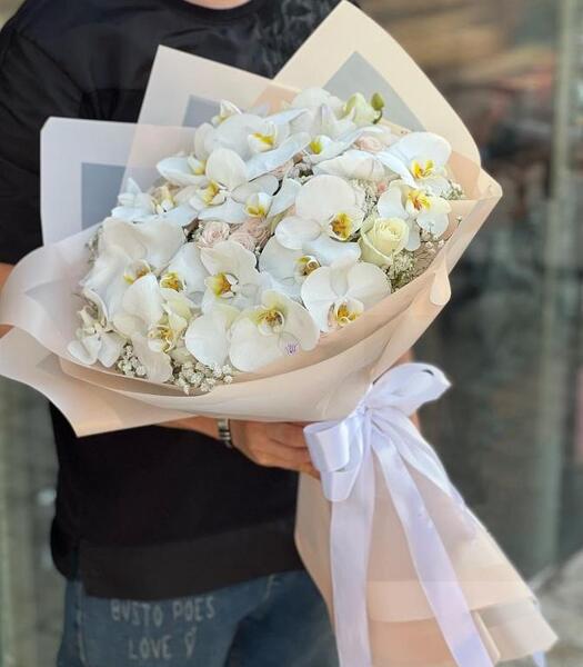 عکس پروفایل پسر قلب شکسته