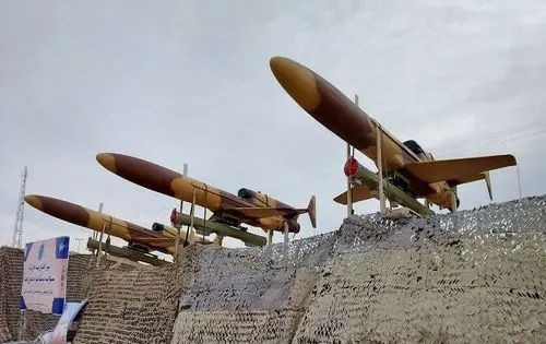 عکس بازیگر نقش آن شرلی