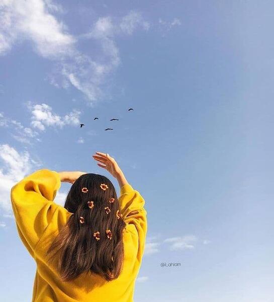 دخترونه عکس پروفایل آسمان آبی