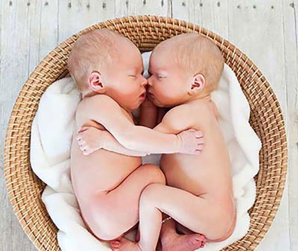ژست عکس های کودک
